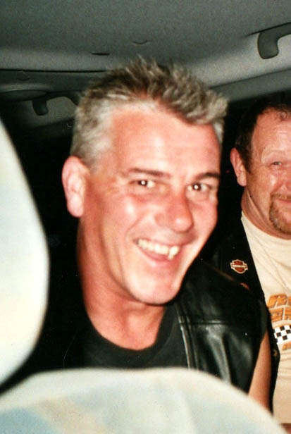 keep on partying Mark