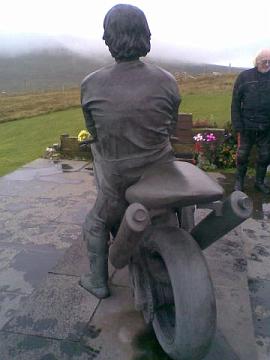 image046