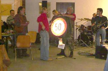 7631_100957329921400_100000214010786_27085_241212_n