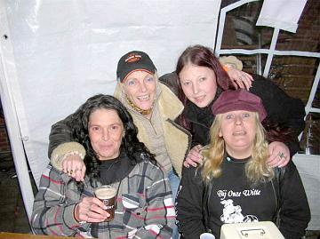 saturday_night_at_chicken_rally_(01)
