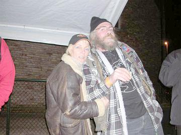 saturday_night_at_chicken_rally_(02)