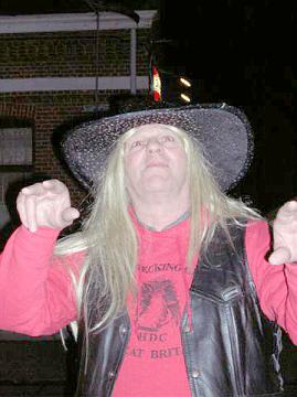 saturday_night_at_chicken_rally_(06)
