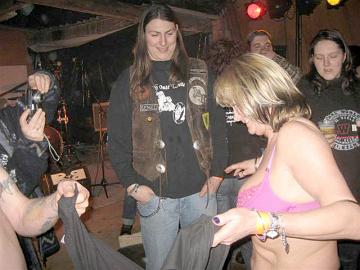 saturday_night_at_chicken_rally_(24)