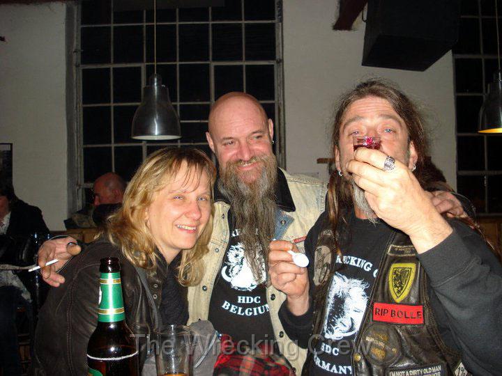 227406_1548046921663_1849789712_946764_8230619_n.jpg