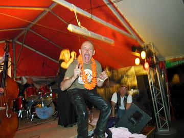 132723_4200020412128_1550584242_o