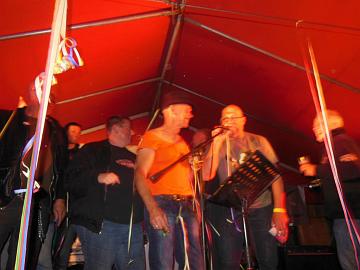 267049_4200097654059_1354403230_o