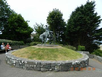 1000320_4548448209820_534605601_n