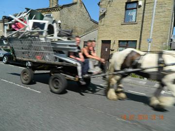 1002366_4535438604588_42770658_n