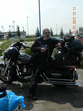 1004665_4531007093803_358584341_n