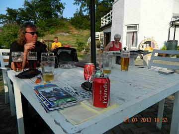 12580_4548443329698_1893230025_n