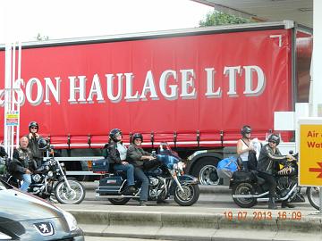 14823_4548407168794_60260307_n