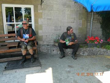 563017_4548426489277_1083419633_n