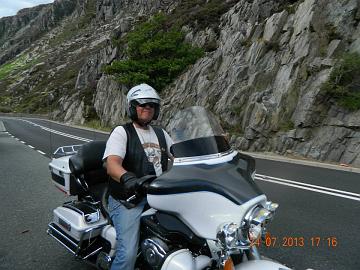 76022_4548520851636_1551917292_n